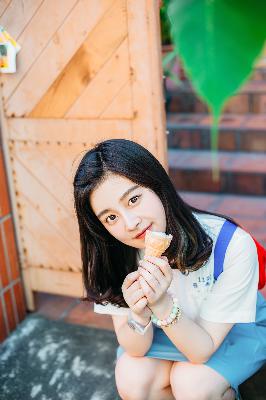 乖乖挨揍的少女们BY西伯利亚